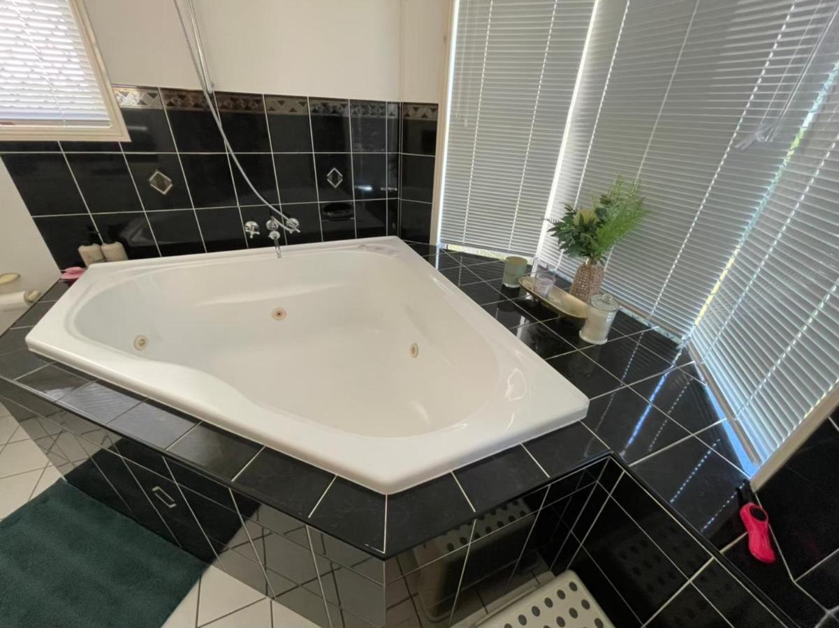 נורת' לייקס Chill Lux Spa Unit מראה חיצוני תמונה